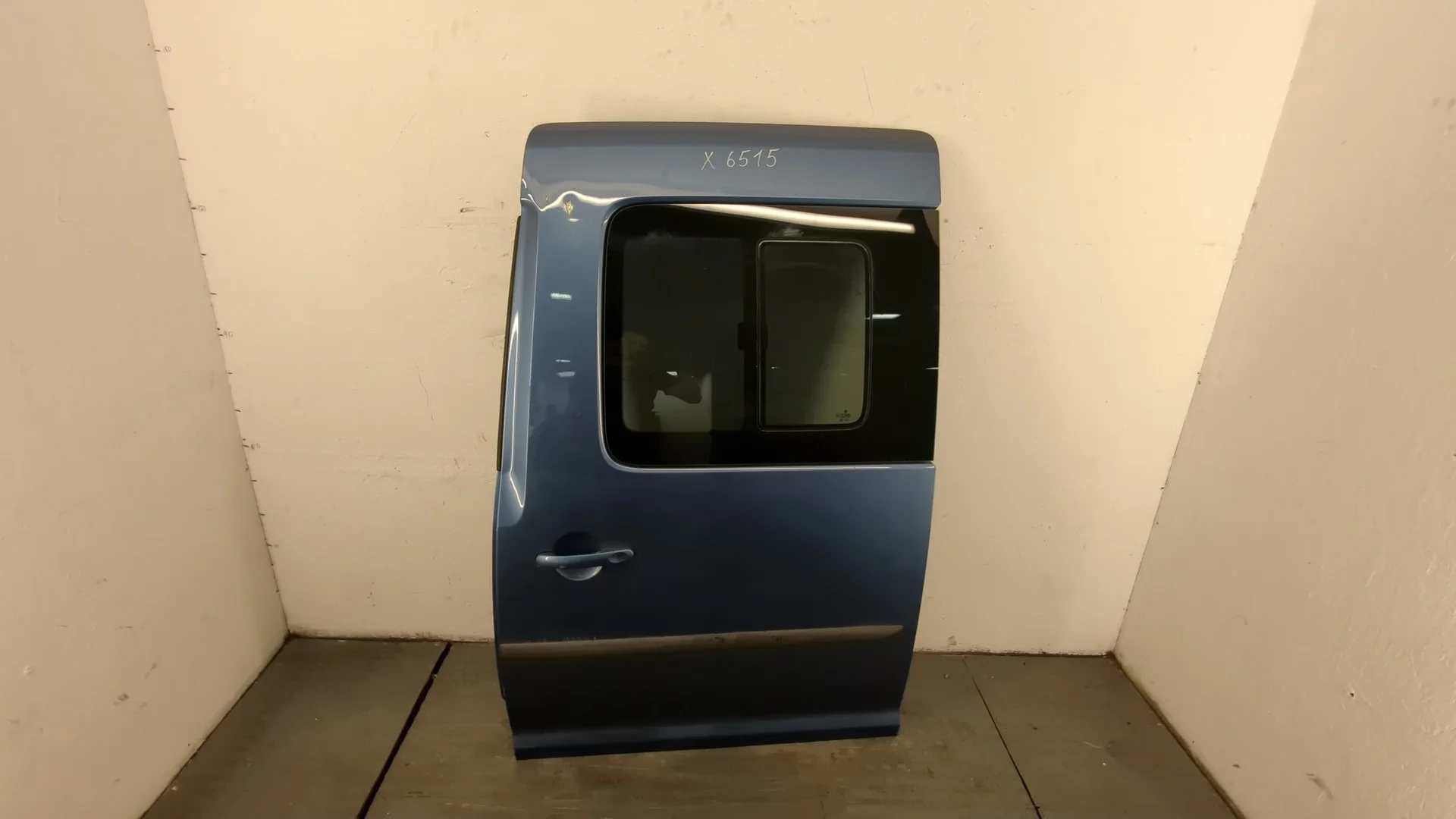 Дверь раздвижная Volkswagen Caddy 2015-2020 КПП 5-ст.мех.(МКПП) DFSE Дизель 2 л TDI