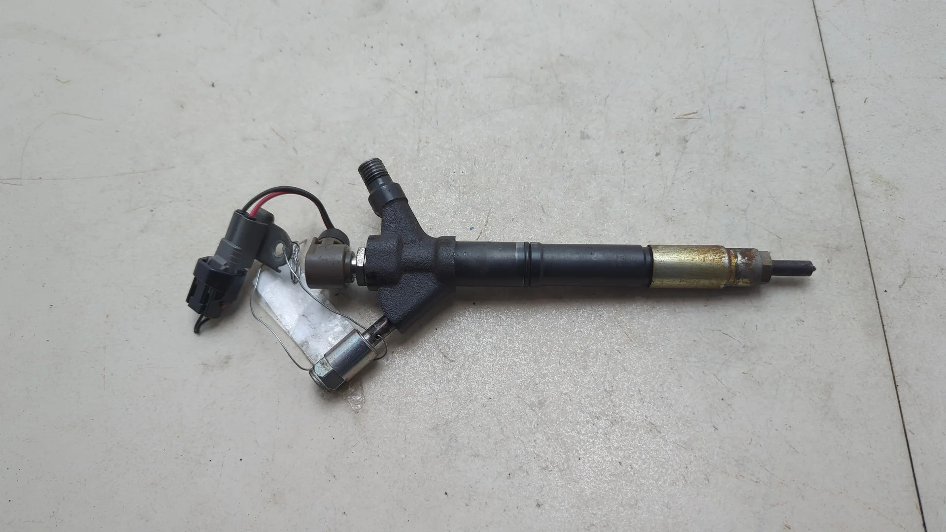 Форсунка топливная Lexus IS 2005-2016 КПП 6-ст.мех.(МКПП) 2ADFHV Дизель 2.2 л D-4D