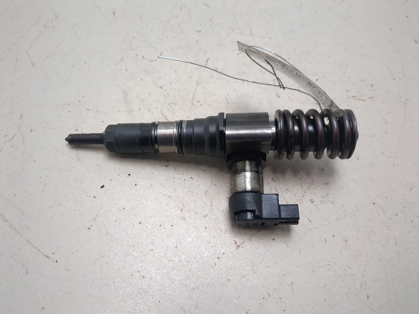 Форсунка топливная Volkswagen Passat 6 2005-2010 КПП автомат (АКПП) BKP Дизель 2 л TDI