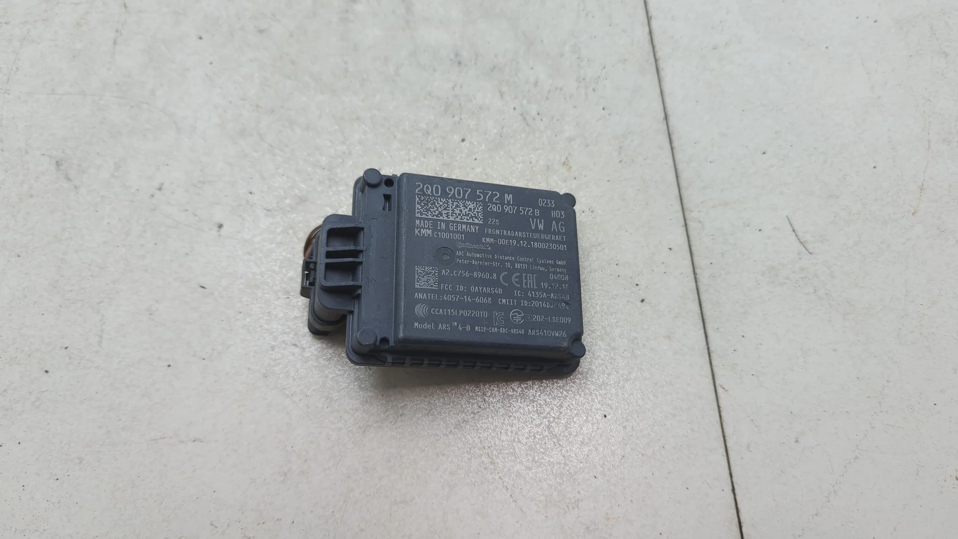 Дистроник (Радар) Volkswagen Tiguan 2016-2021 КПП автомат (АКПП) DGUA Бензин 2 л TSI