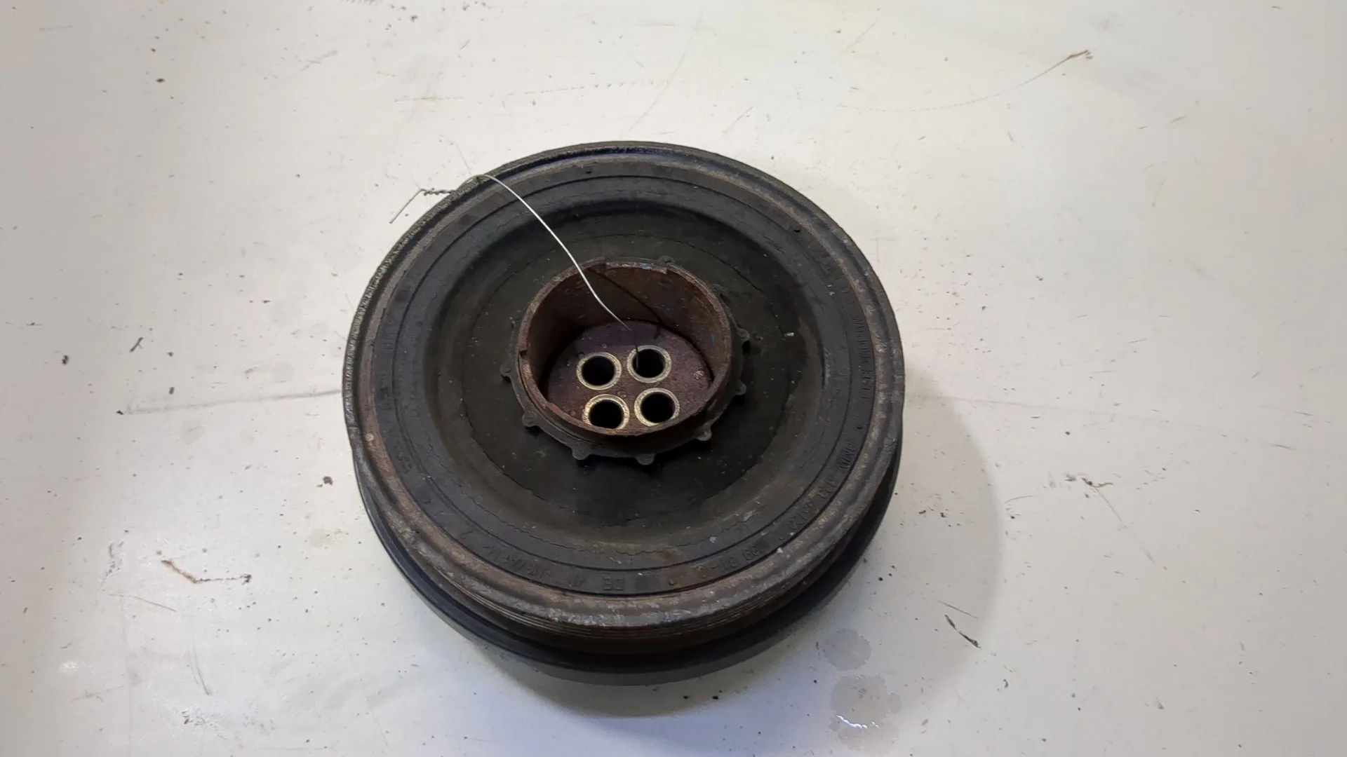 Шкив коленвала BMW X3 F25 2010-2017 КПП 6-ст.мех 4х4 (МКПП) N47D20C Дизель 2 л Турбо