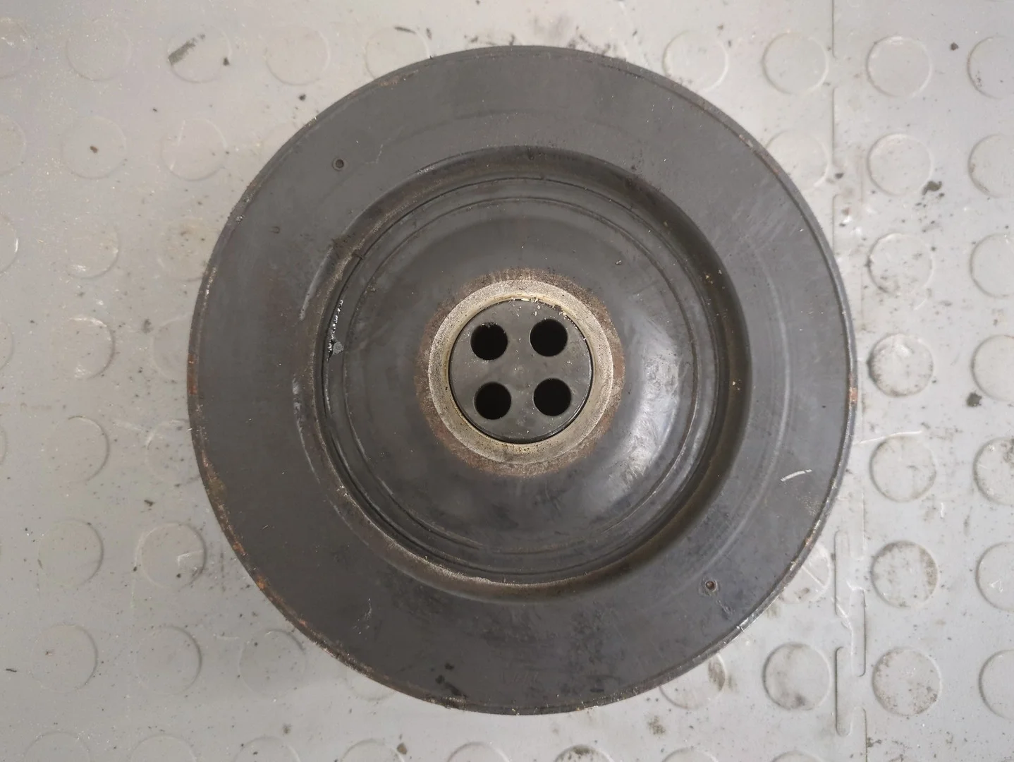 Шкив коленвала BMW X5 E70 2006-2013 КПП автомат 4х4 (АКПП) 306D3 Дизель 3 л Турбо