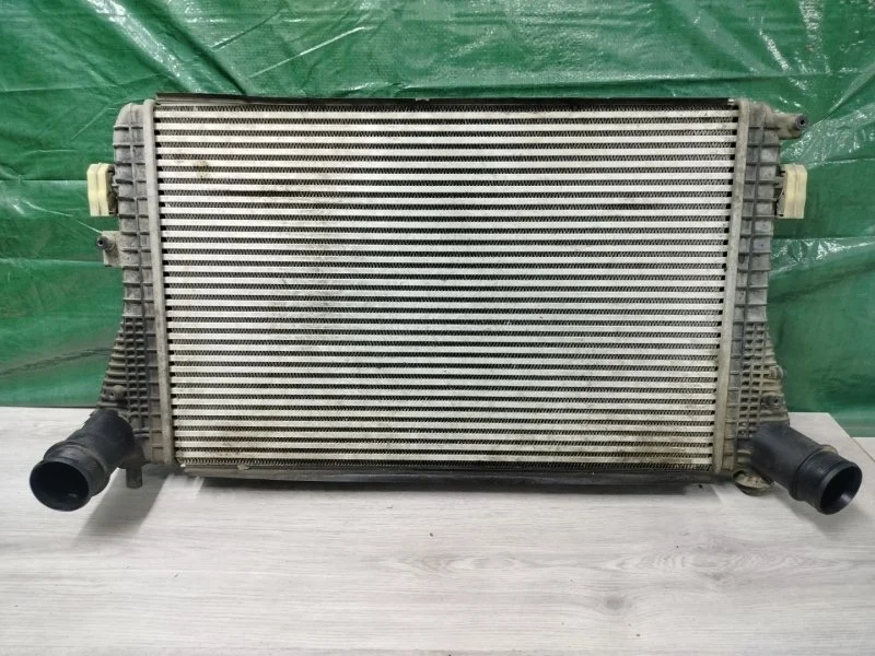 Интеркулер Volkswagen Passat 2013 B7