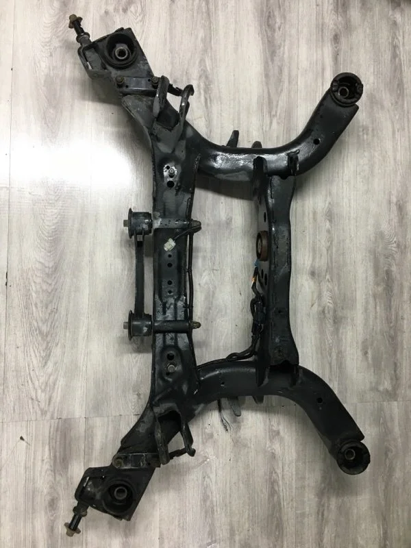 Задняя балка Nissan Murano 2007 CBA-TZ50