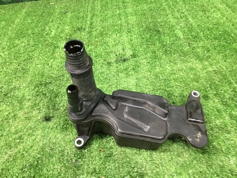 Маслоотделитель Mercedes-Benz -Class 2015 W205