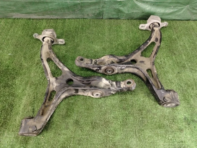 Рычаг передний нижний Mercedes-Benz Gl 2009 X164