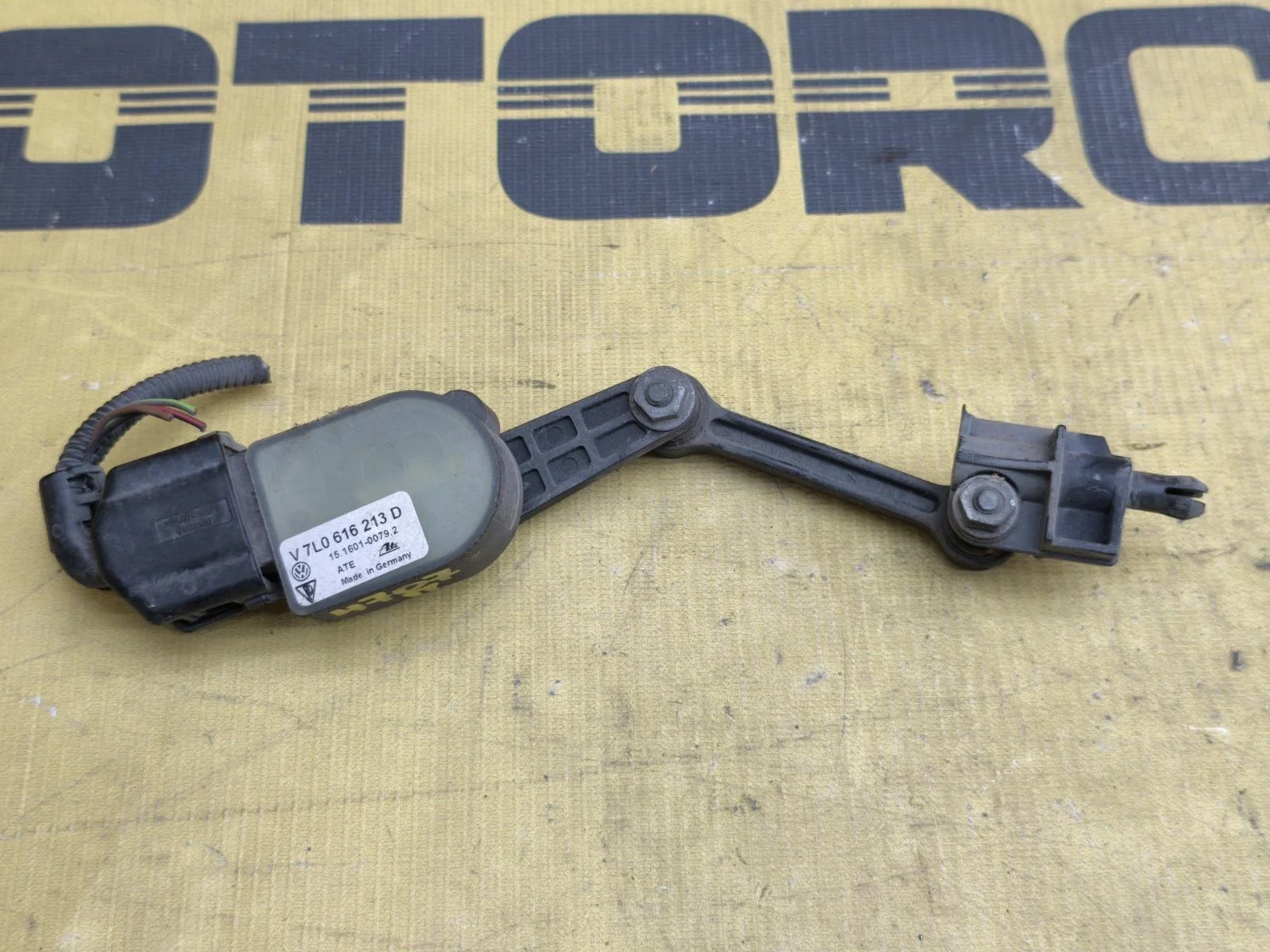 Датчик дорожного просвета PORSCHE Cayenne 2007 957