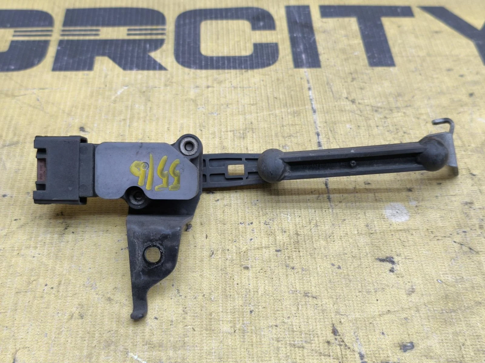 Датчик дорожного просвета BMW Gran Tourer 2015 F46