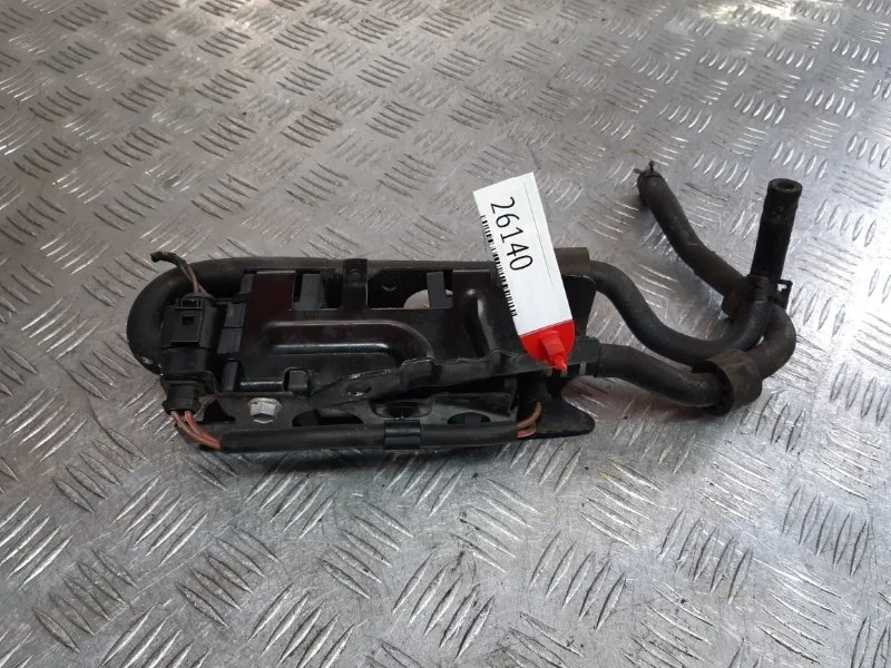 Насос топливный Skoda Superb 2