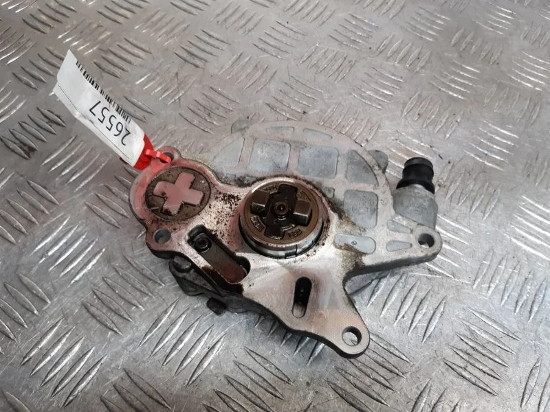 Вакуумный насос Skoda Superb 2