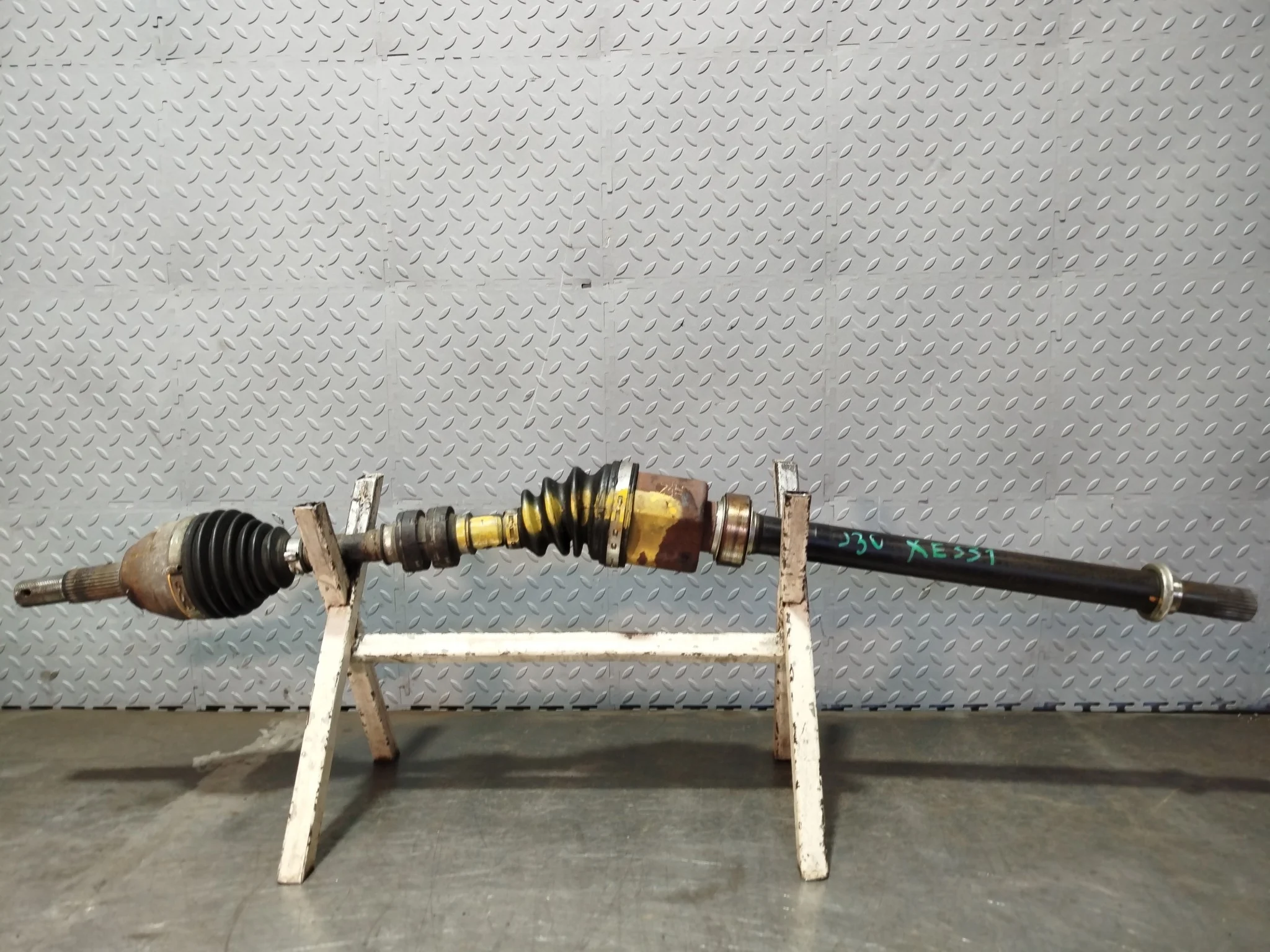 ПРИВОД NISSAN VQ25-DE TEANA J32 ПЕРЕДНИЙ ПРАВЫЙ ПОДВЕСНОЙ CVT 2WD 39100JN00A XE331