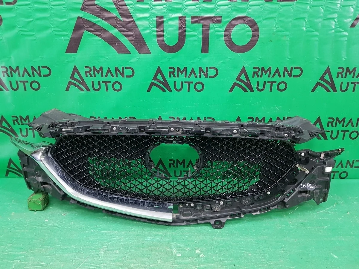 Решетка радиатора MAZDA CX5 - 2017