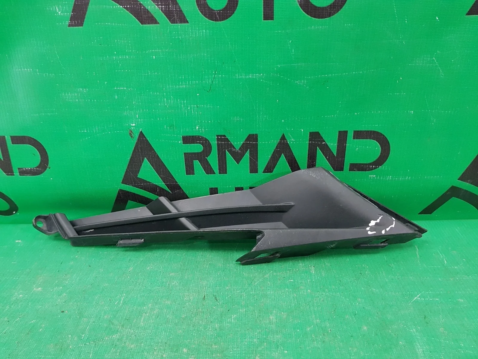 Решетка бампера LEXUS RX 2015-2019 4