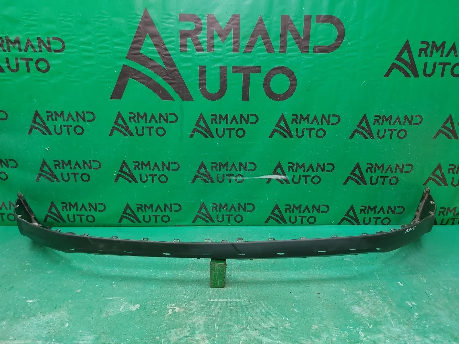 Юбка бампера TOYOTA RAV4 2015-2019 CA40