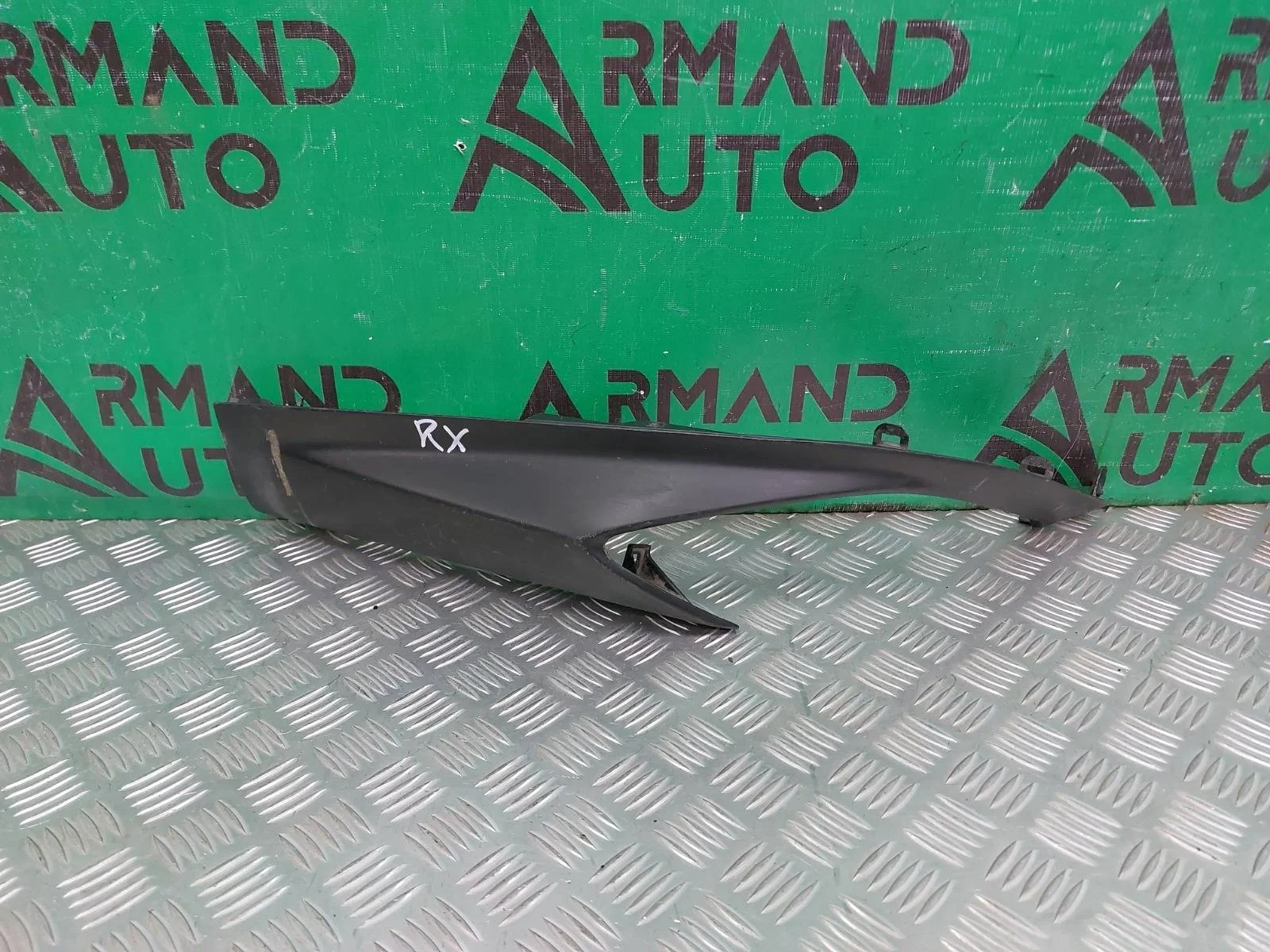 Накладка бампера нижняя Lexus RX 2015-2019 4