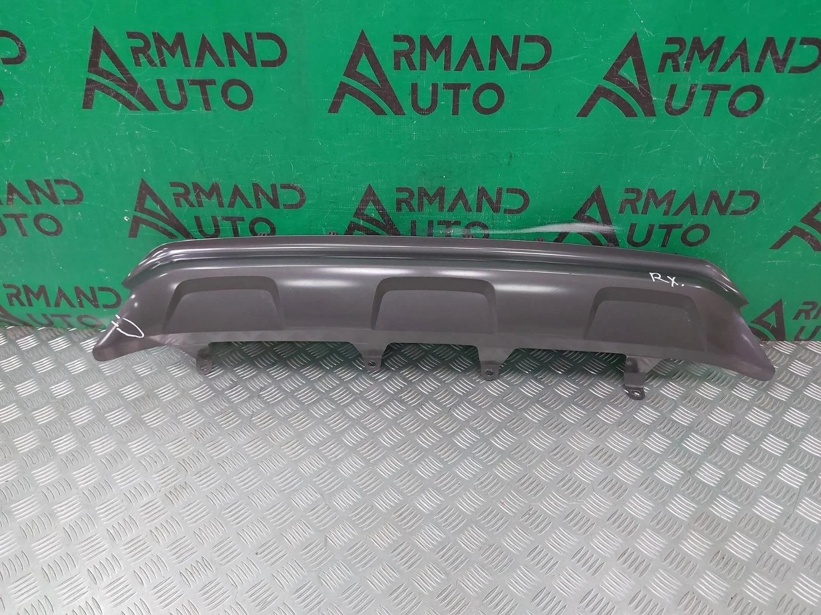 Накладка бампера нижняя Lexus RX 2015-2019 4