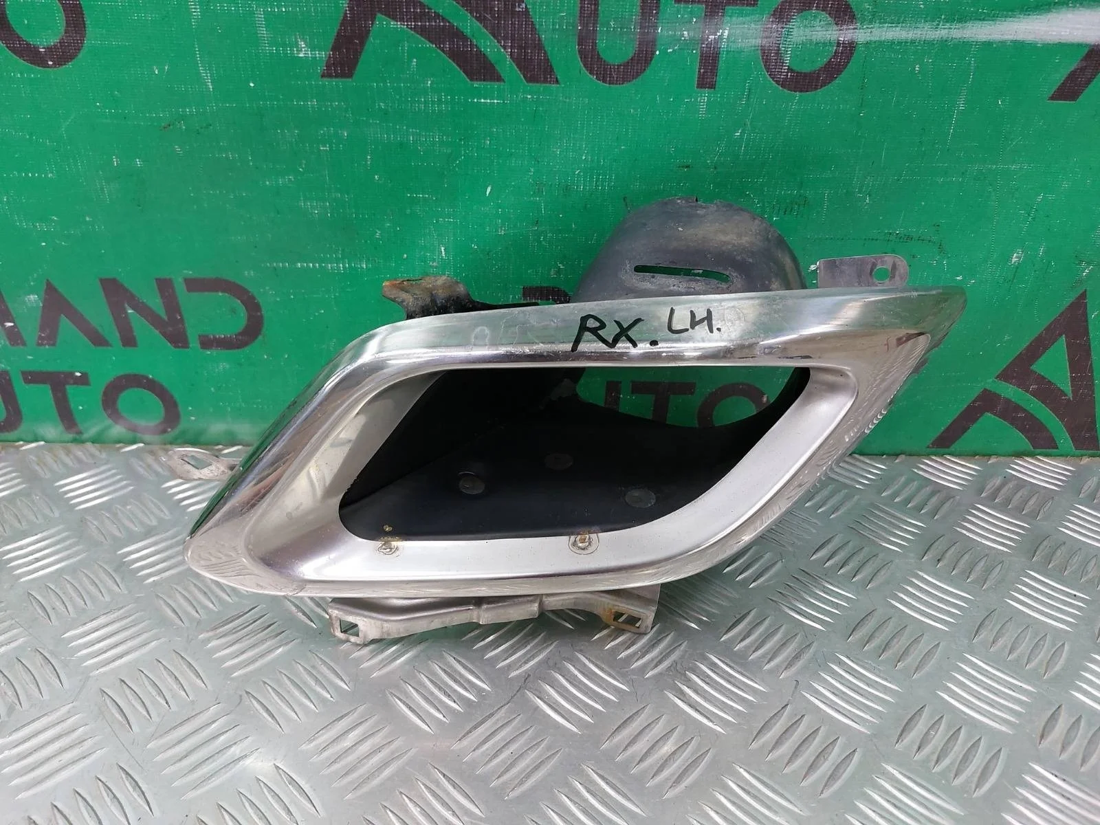 Насадка глушителя Lexus RX 2015-2019 4