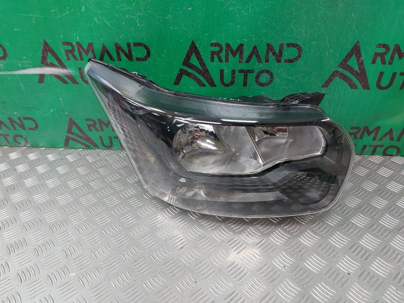 Фара Ford Transit 2014-нв 7 TTG