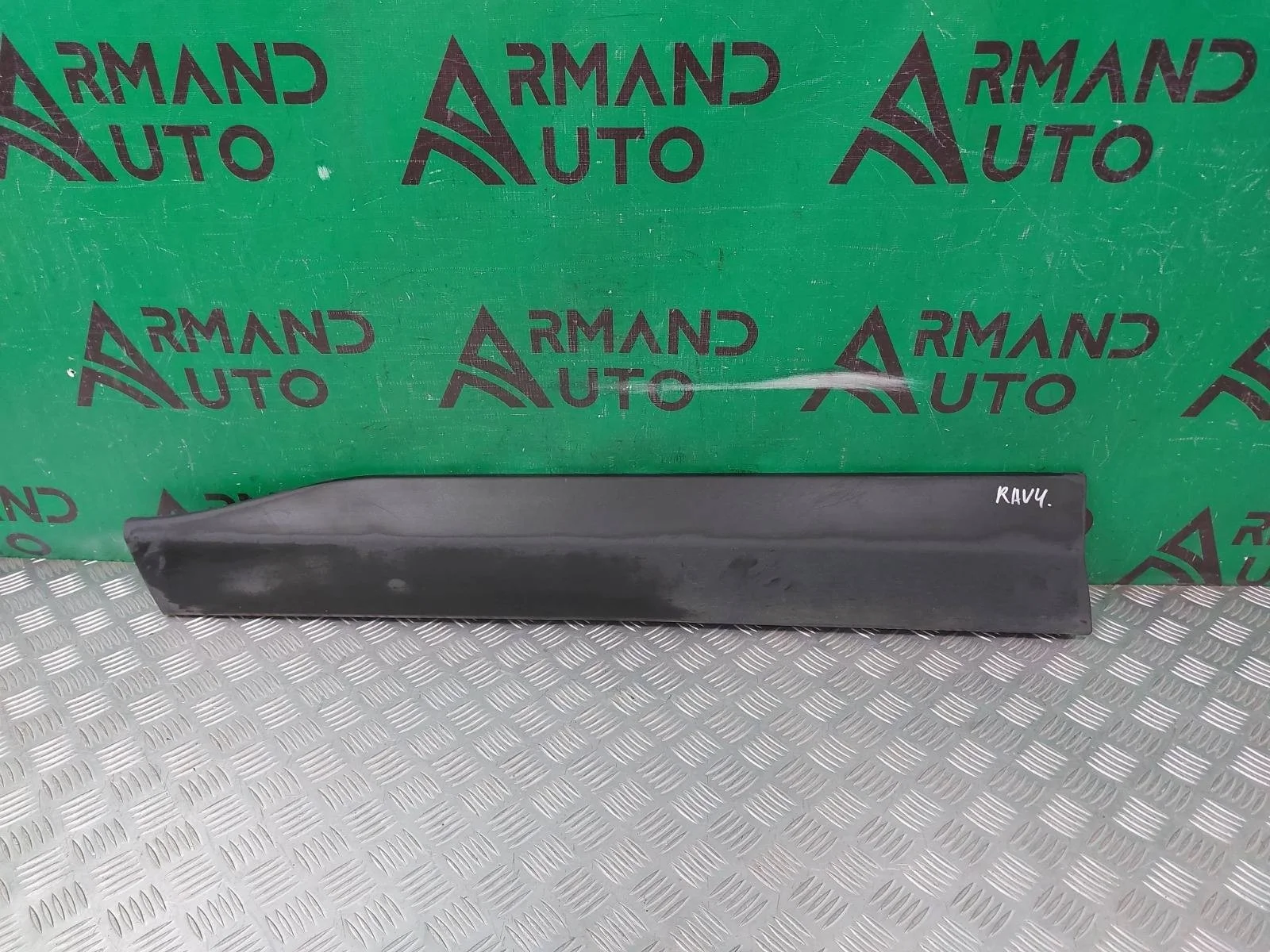 Молдинг двери Toyota RAV4 2018-нв 5 XA50