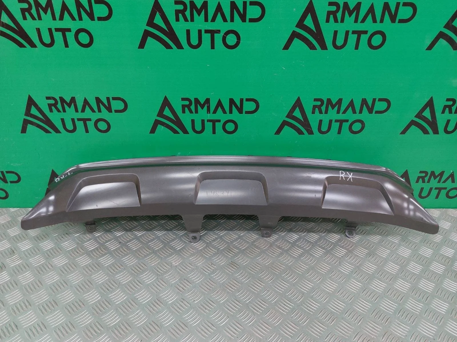 Накладка бампера нижняя Lexus RX 2015-2019 4