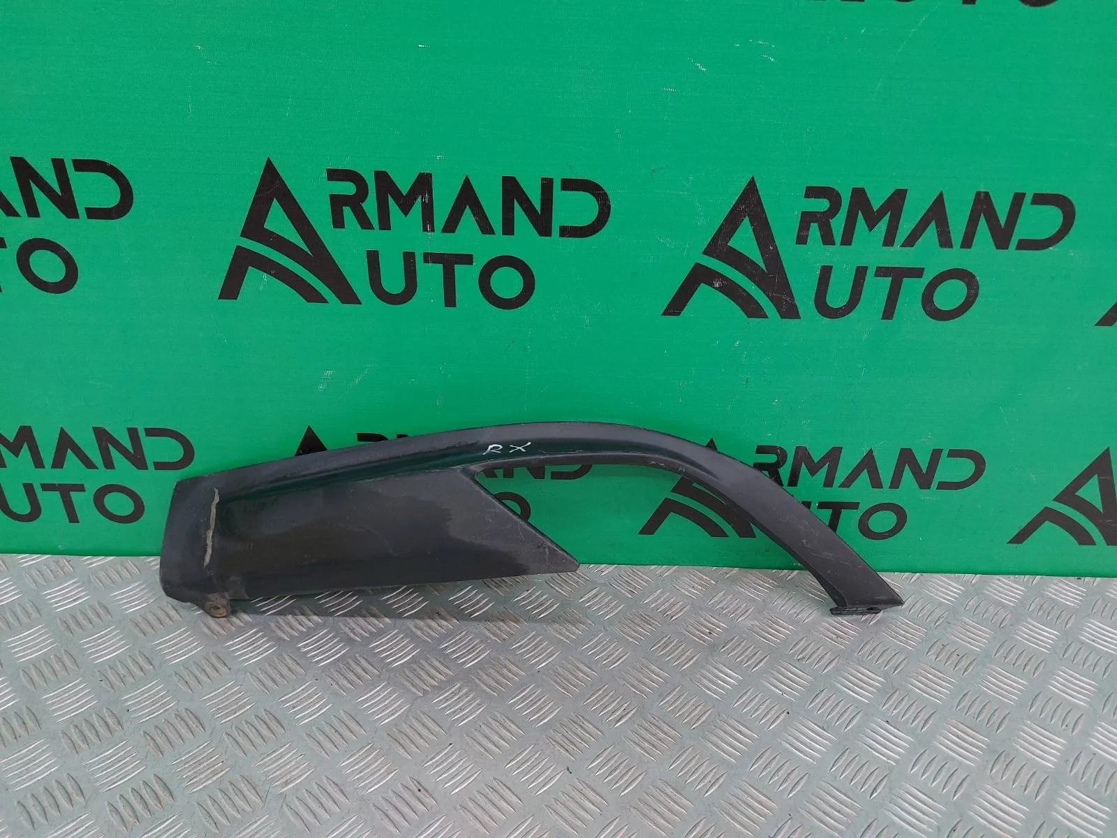 Накладка бампера нижняя Lexus RX 2015-2019 4