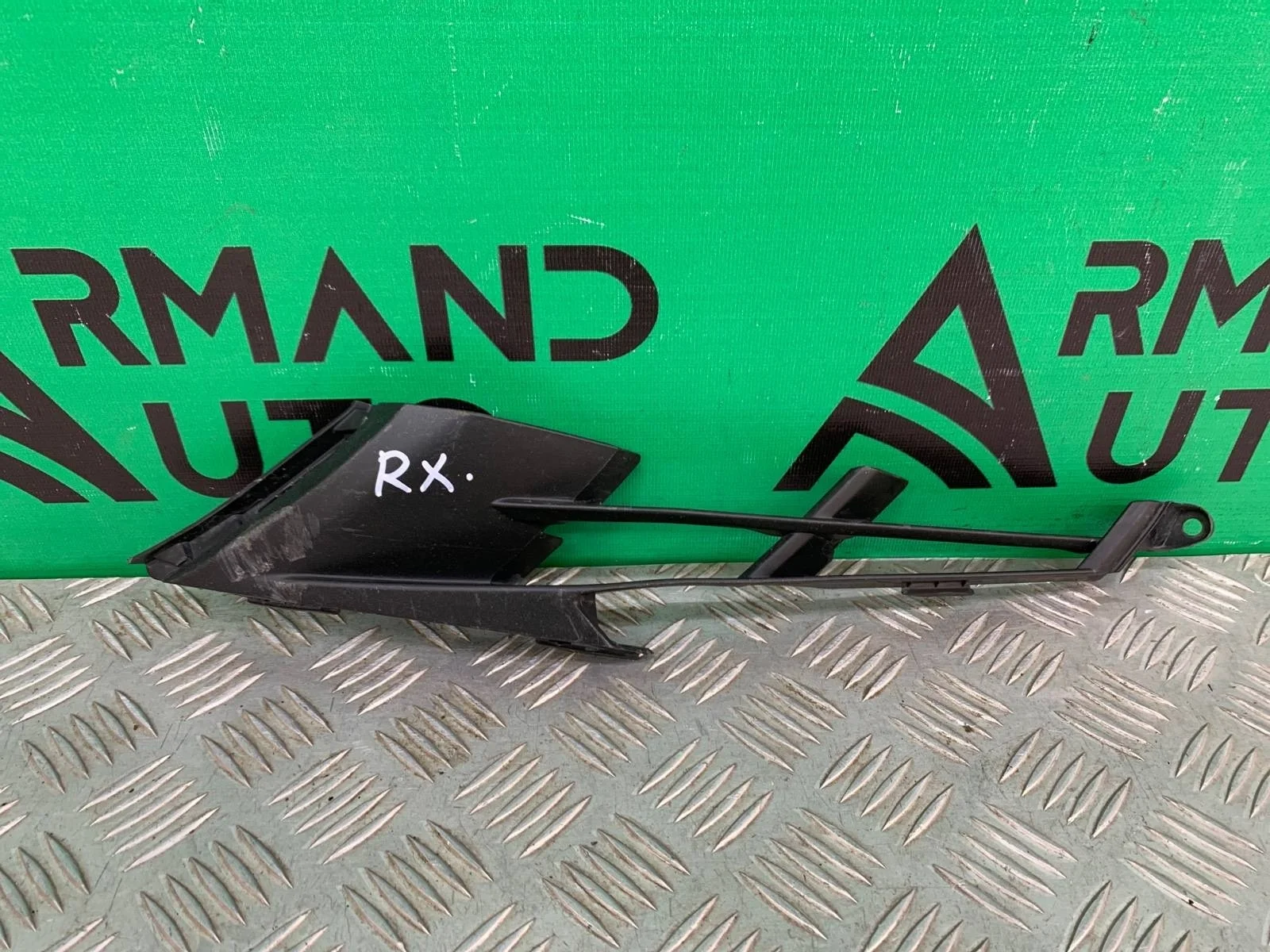 Решетка бампера Lexus RX 2015-2019 4