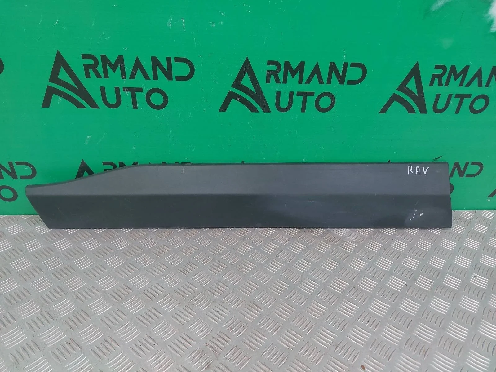 Молдинг двери Toyota RAV4 2018-нв 5 XA50