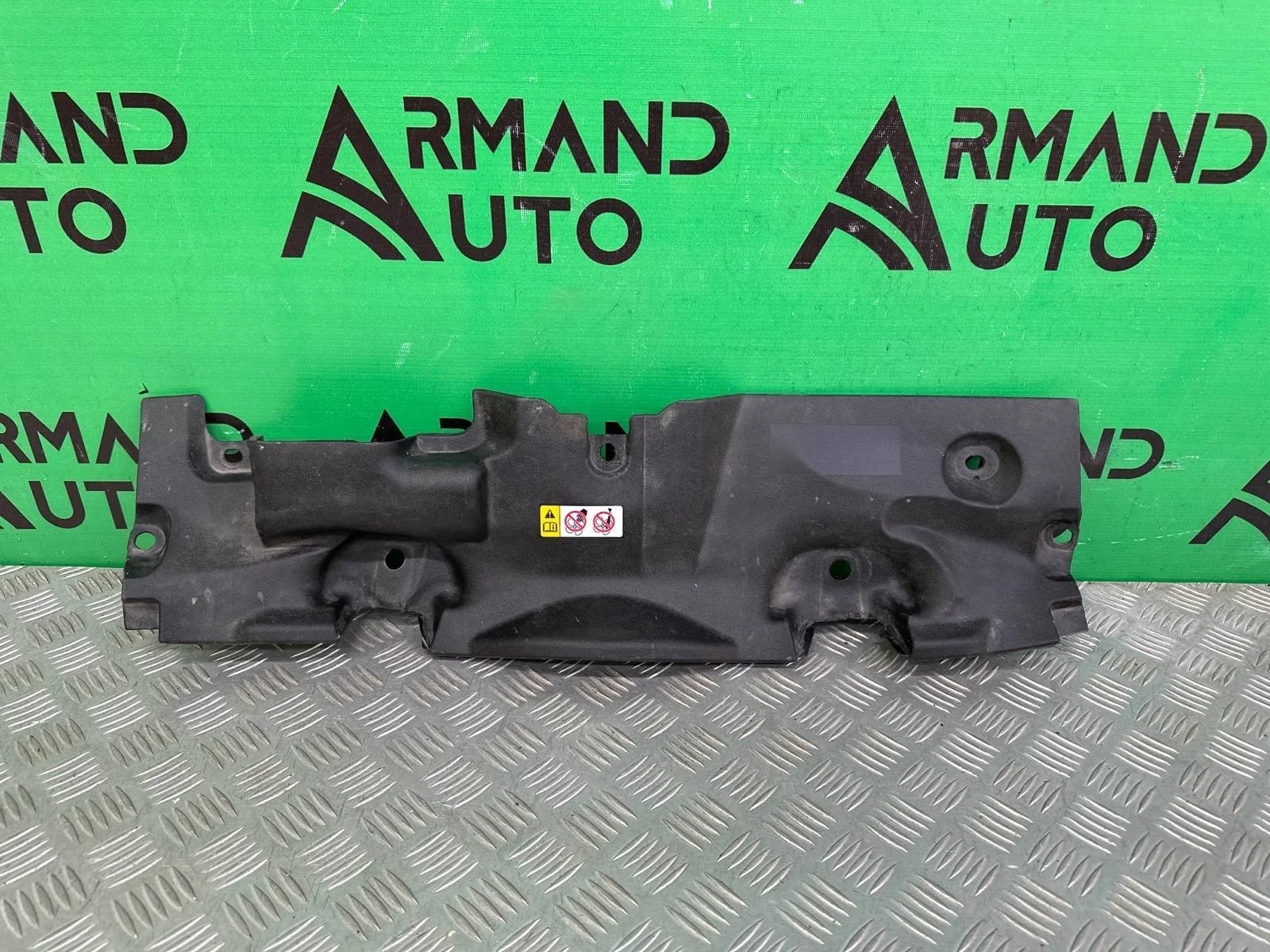 Кожух замка капота Toyota RAV4 2018-нв 5 XA50