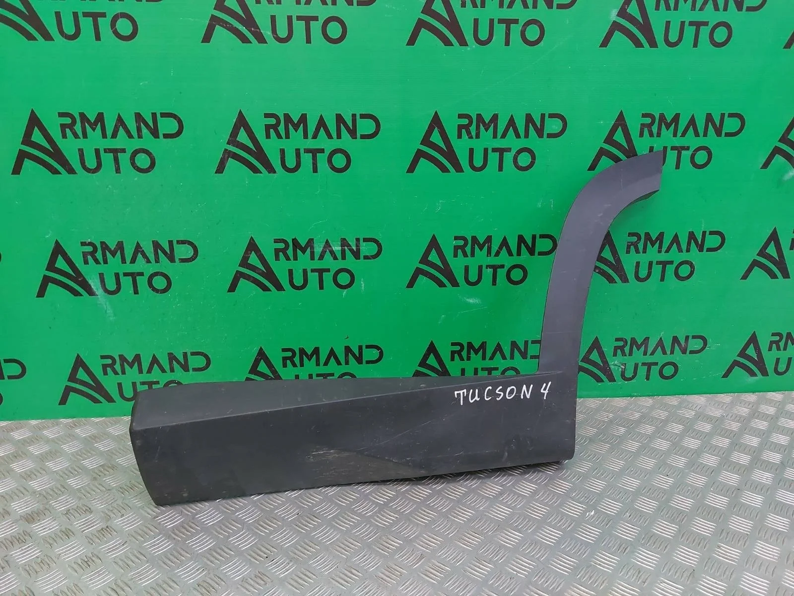 Молдинг двери Hyundai Tucson 2020-нв 4