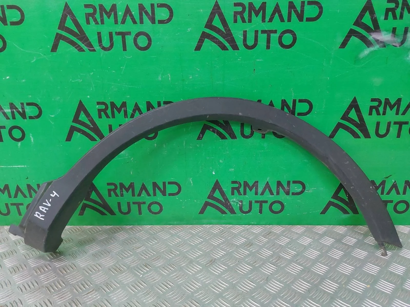 Расширитель крыла Toyota RAV4 2012-2015 CA40