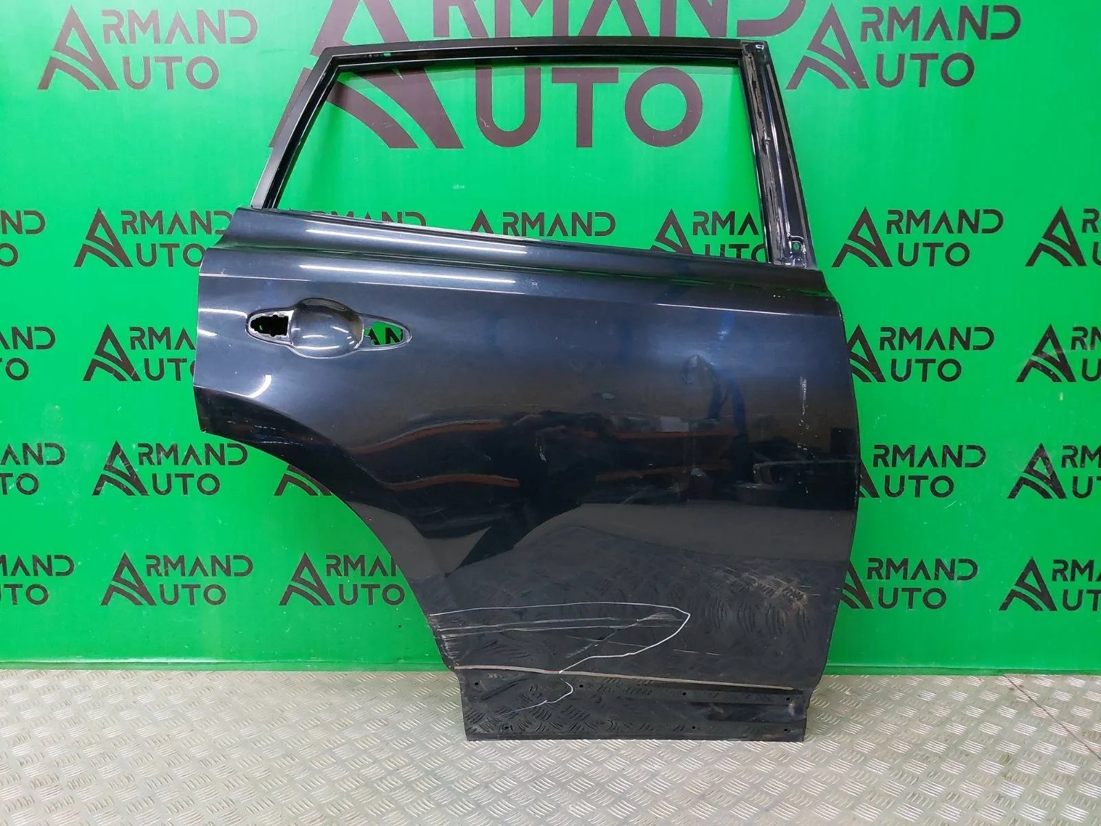 Дверь Toyota RAV4 2012-2019 CA40