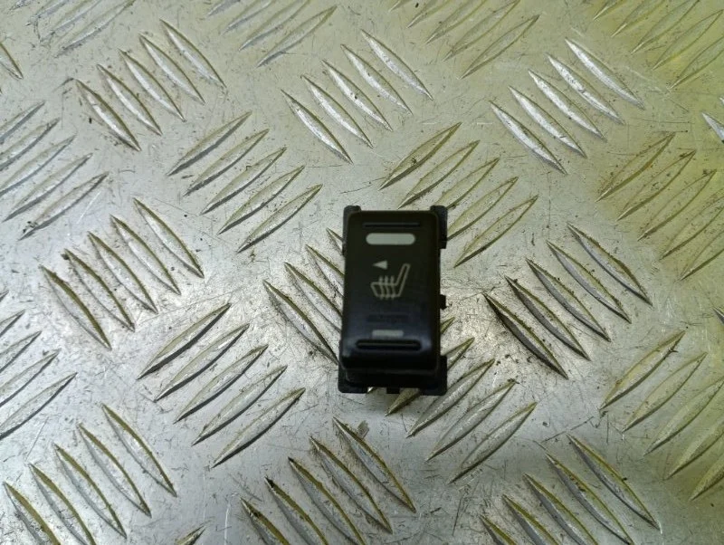 Кнопка подогрева сидений Nissan Pathfinder (R51M) 2004-2013 2008 25411EA00A 2.5 D YD25DDTI