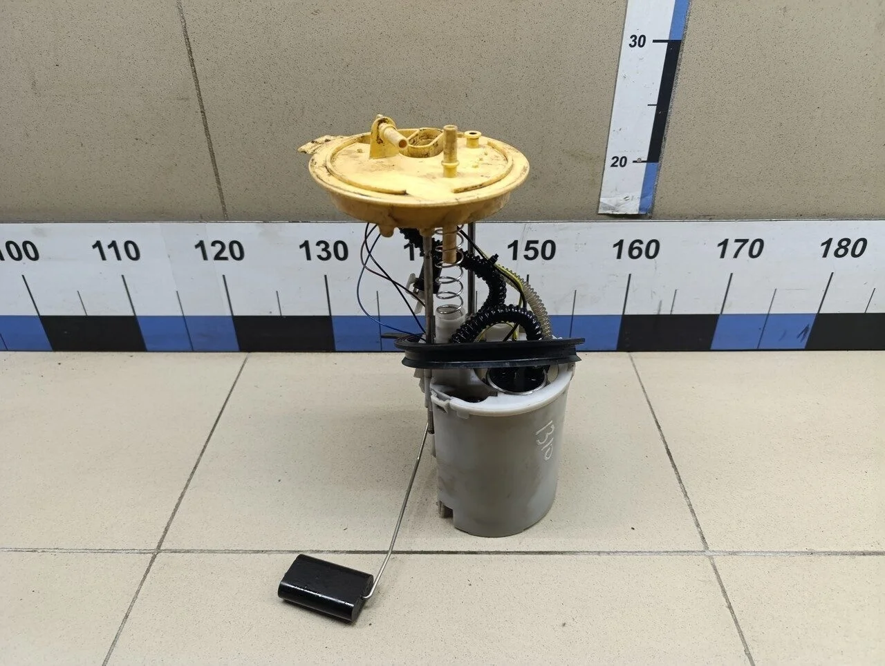 Насос топливный электрический Passat [B6] 2005-2010