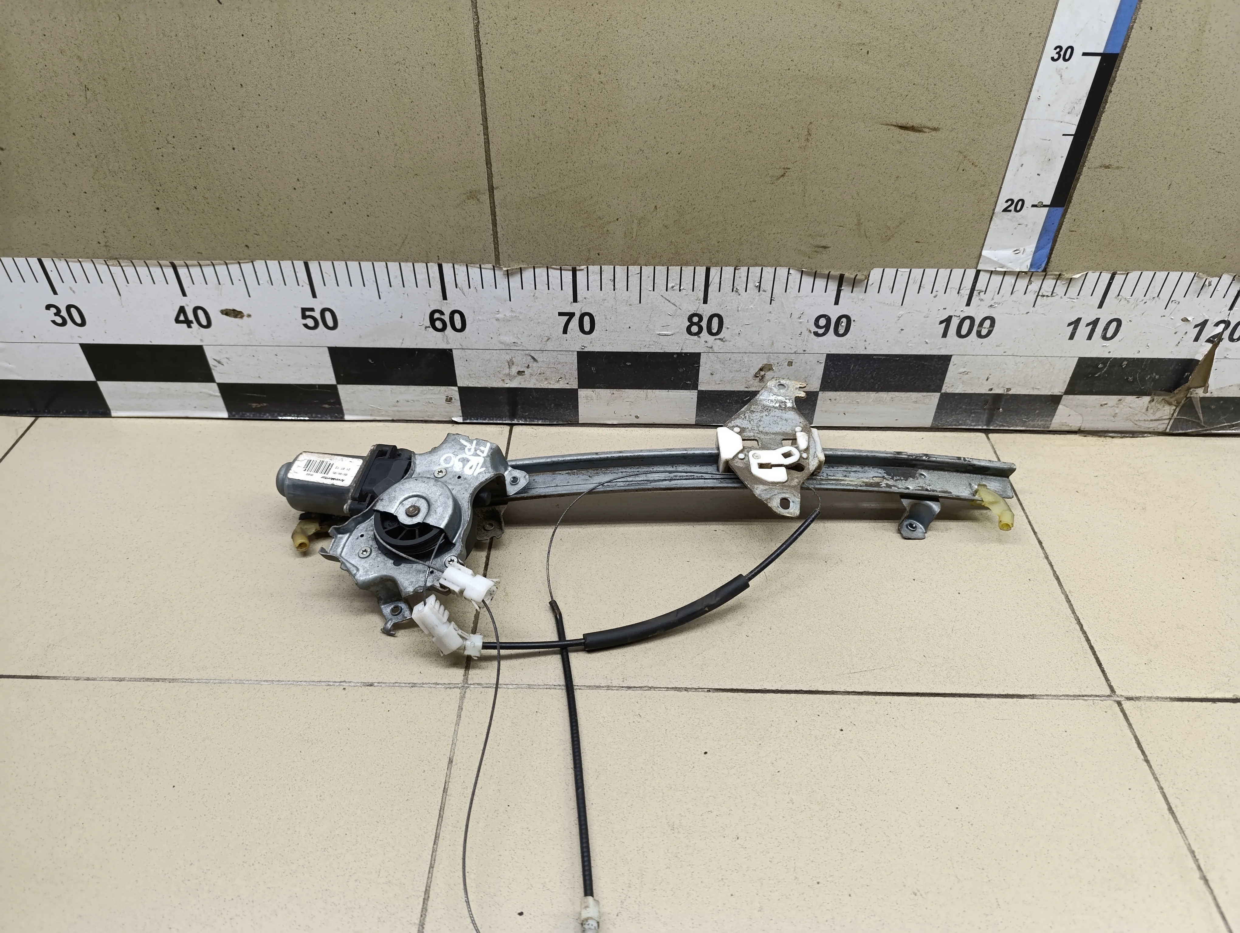 Стеклоподъемник электр. передний правый Almera N16 2000-2006