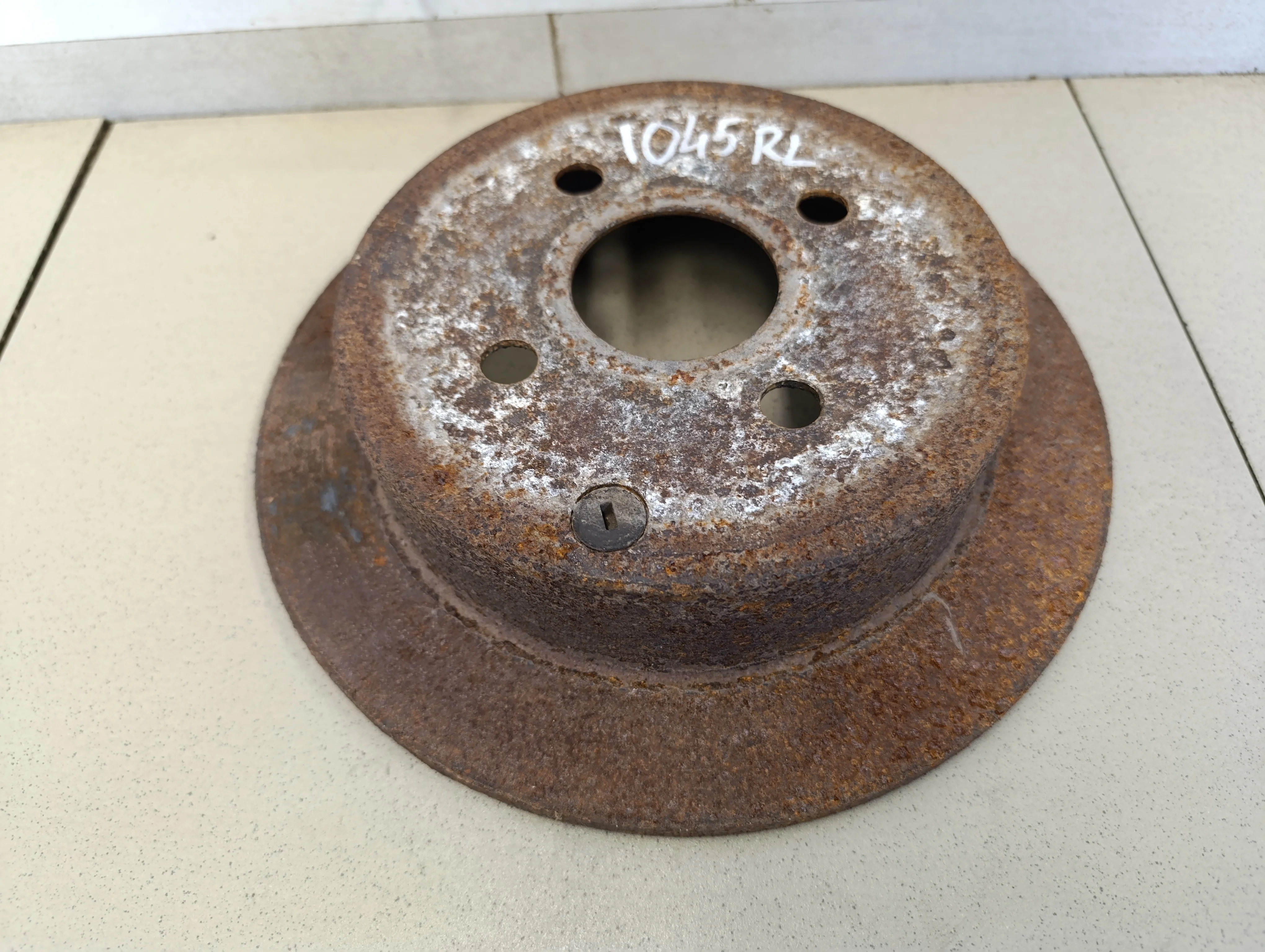 Диск тормозной задний Corolla E12 2001-2006