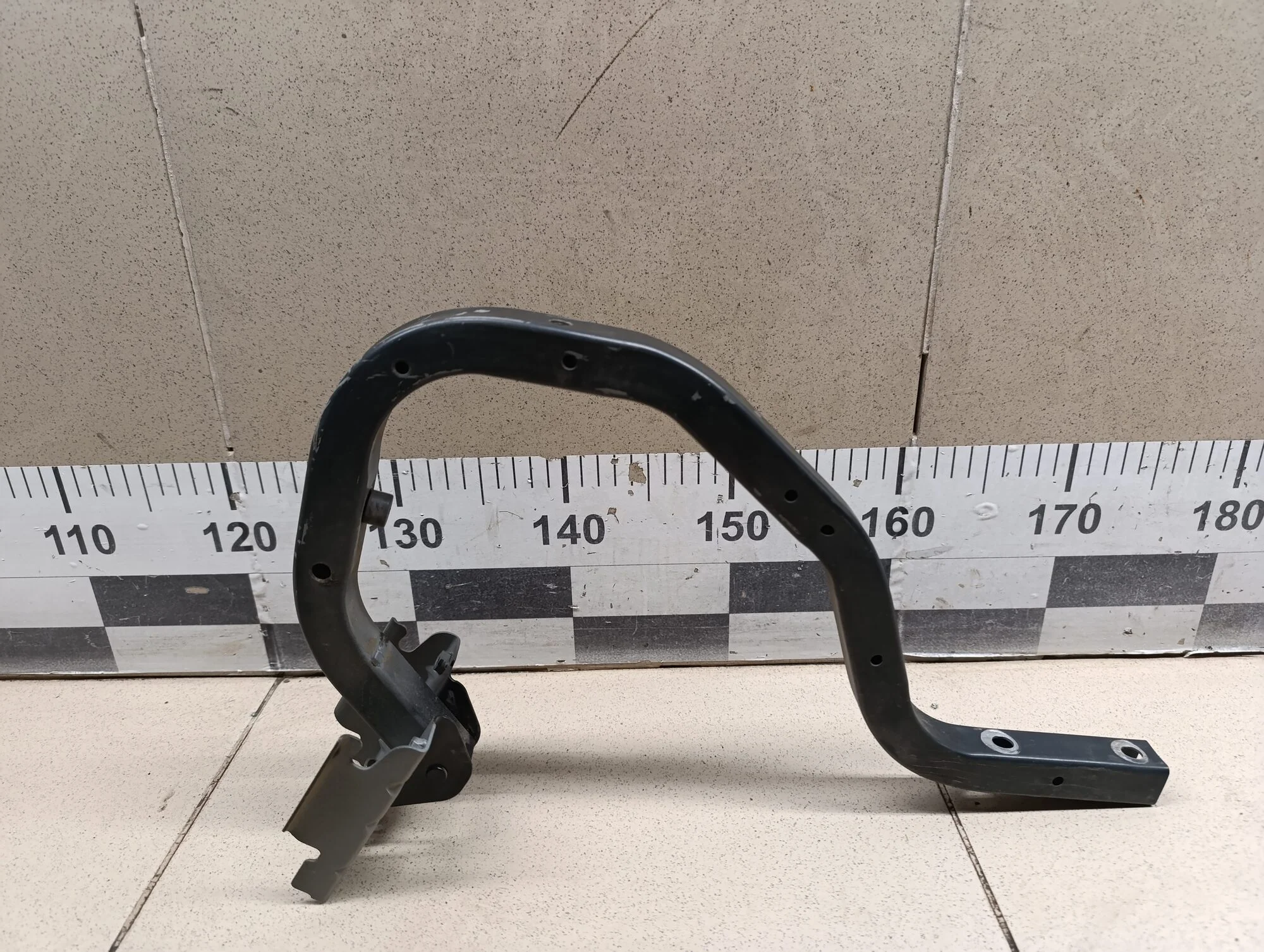 Петля крышки багажника Almera Classic (B10) 2006-2013