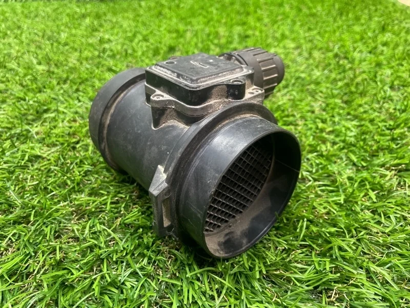 Датчик массового расхода воздуха Bmw 5 1999 13621703275 E39 M52B28