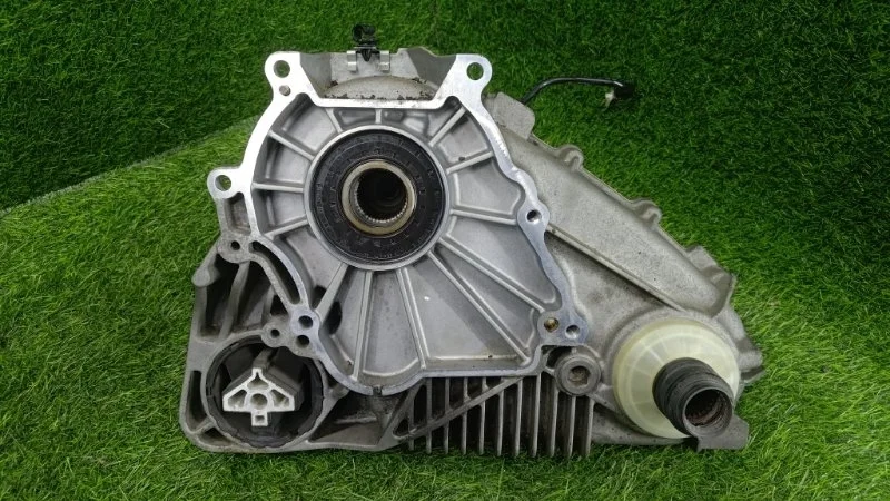 Раздаточная коробка Bmw X5 2009 27107574777 E70 M57D30