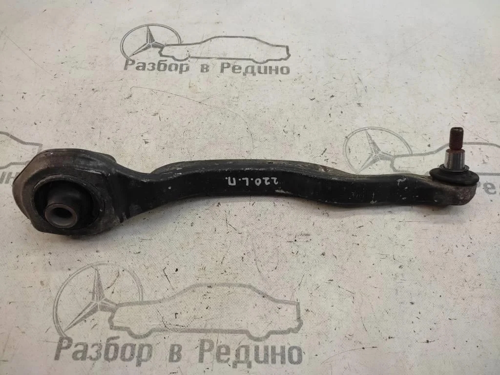 Рычаг передний нижний левый Mercedes-Benz
