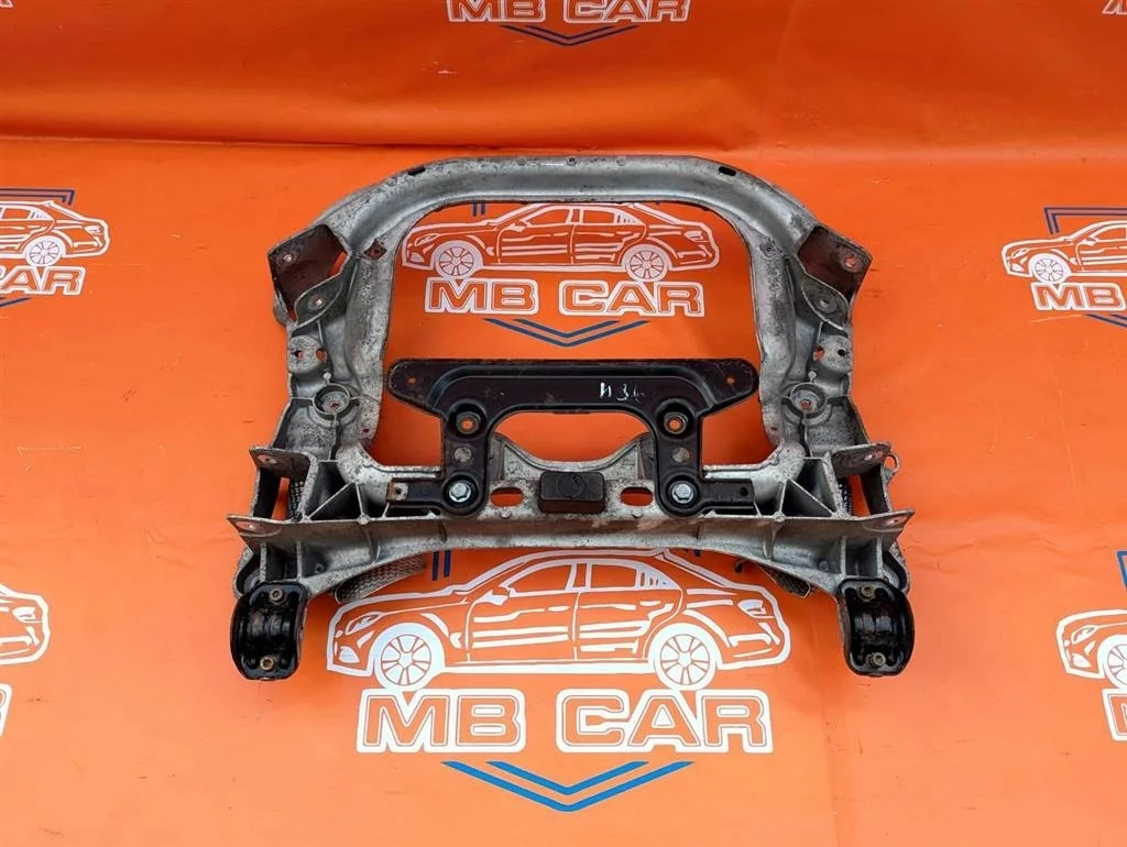 Подрамник передний Mercedes-Benz