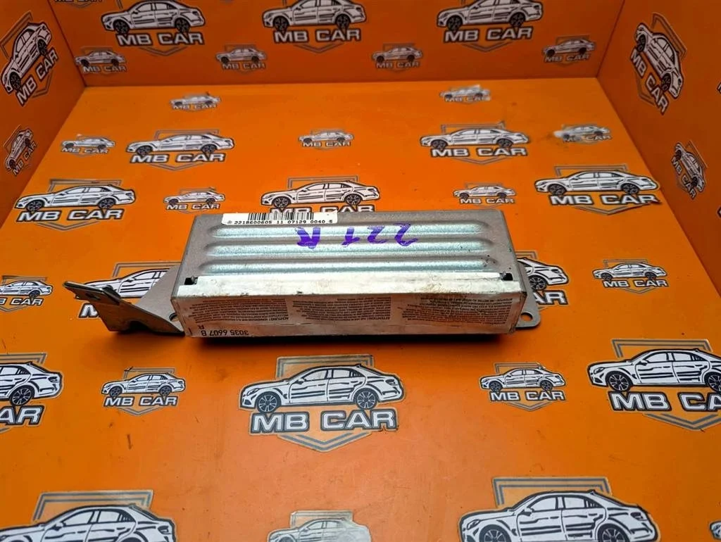 Подушка безопасности дверная Mercedes-Benz