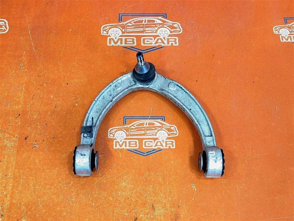 Рычаг передний верхний Mercedes-Benz