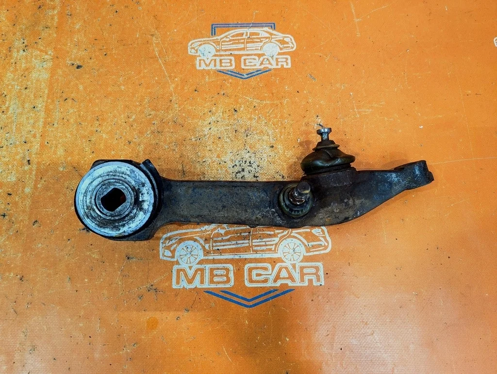 Рычаг передний нижний левый Mercedes-Benz