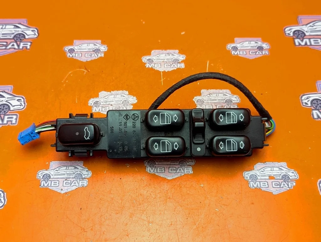 Блок кнопок стеклоподъемников Mercedes-Benz
