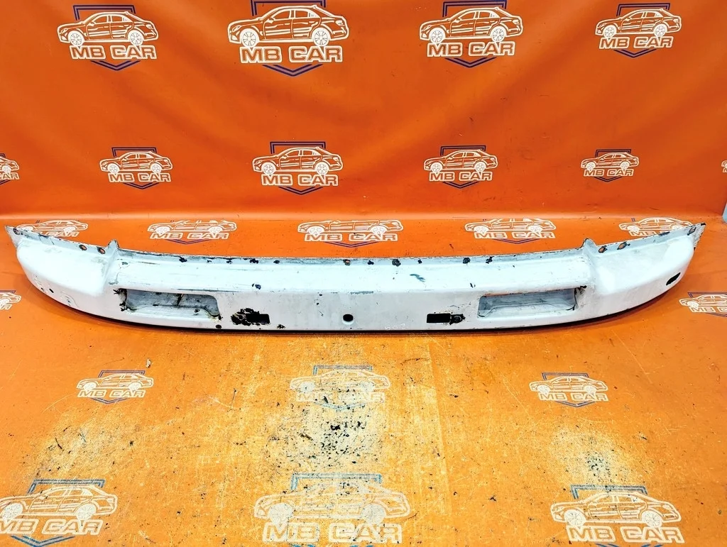 Усилитель переднего бампера Mercedes-Benz