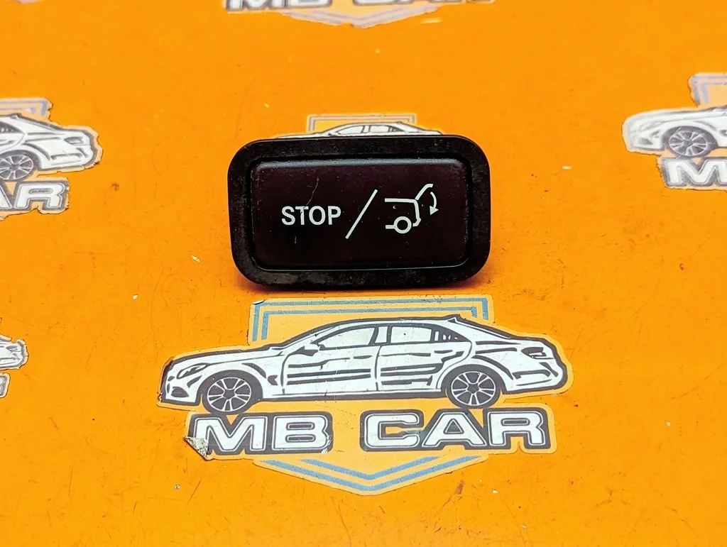 Кнопка закрытия багажника Mercedes-Benz