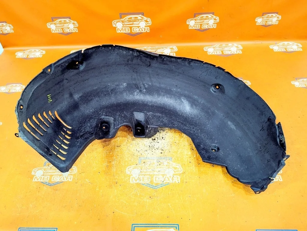 Подкрылок задний правый Mercedes-Benz