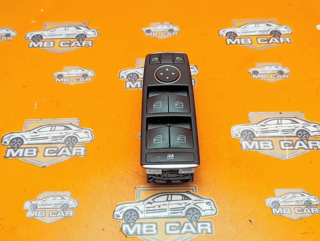 Блок кнопок стеклоподъемников Mercedes-Benz