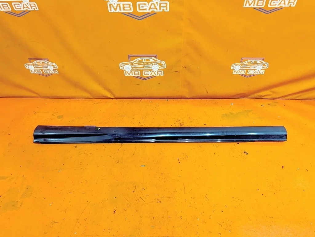 Порог пластиковый левый Mercedes-Benz