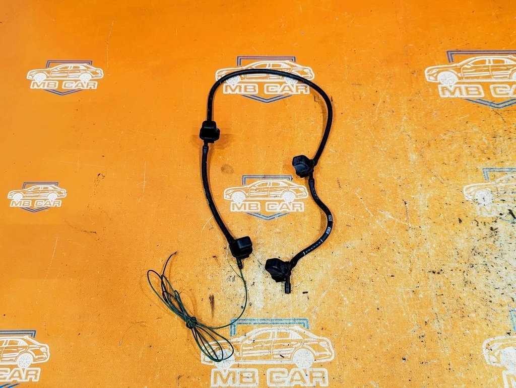 Форсунка омывателя лобового стекла Mercedes-Benz